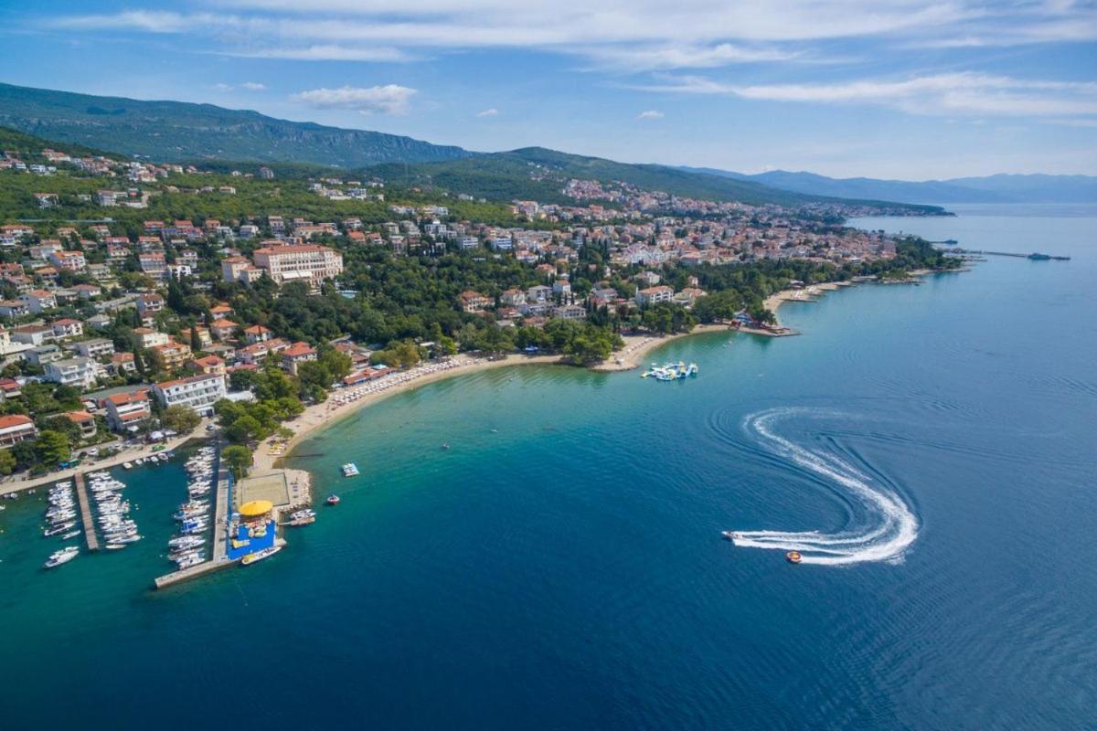 Apartman Ellen 3 Crikvenica Exteriör bild
